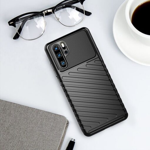 Huawei P30 Pro tugev silikoonist ümbris must värvi 8