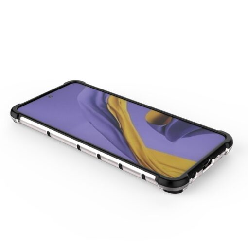 Samsung A51 plastikust kargstruktuuri ja silikoonist raamiga umbris valge 10