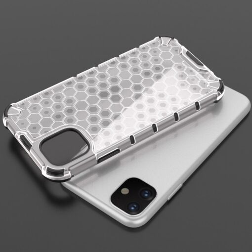 iPhone 11 plastikust kargstruktuuri ja silikoonist raamiga umbris valge 5