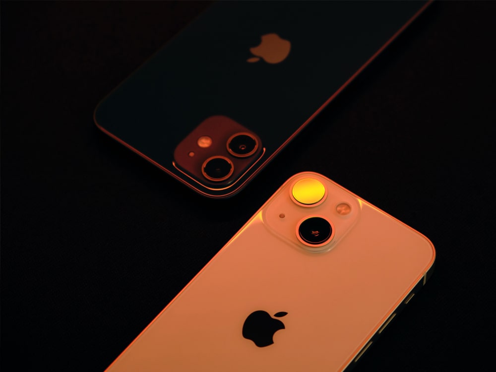Apple iPhone 13 ja iPhone 13 mini