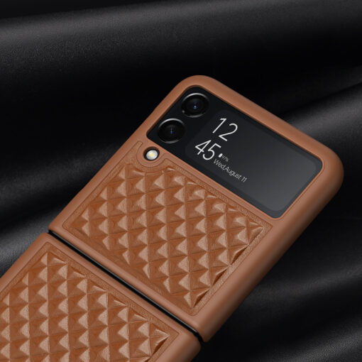 Samsung Galaxy Z Flip 3 kaaned nahaga kaetud Dux Ducis Venice Leather pruun 2