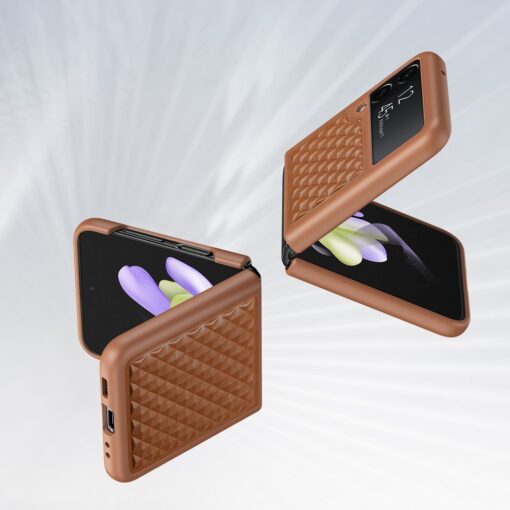 Samsung Galaxy Z Flip 4 kaaned nahaga kaetud Dux Ducis Venice Leather pruun 3
