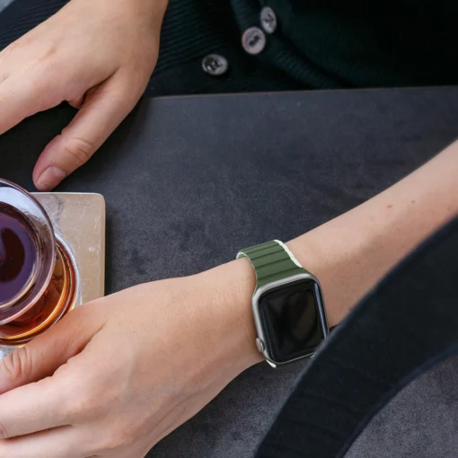 Apple Watch rihm 424445mm silikoonist magnetkinnitusega roheline 9