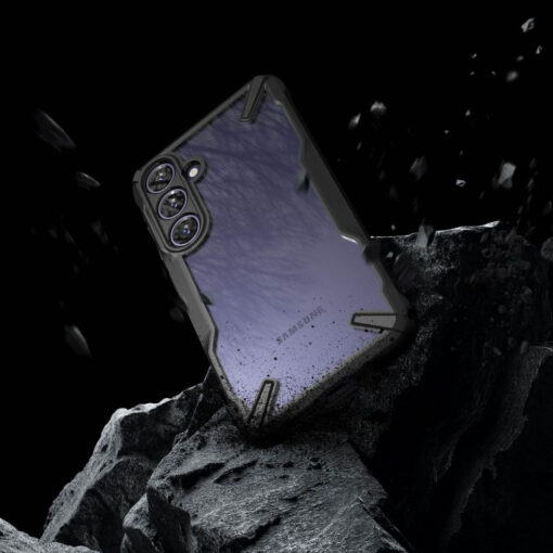 Samsung S24 PLUS umbris silikoonist serva ja plastikust tagusega Ringke Fusion X must 9