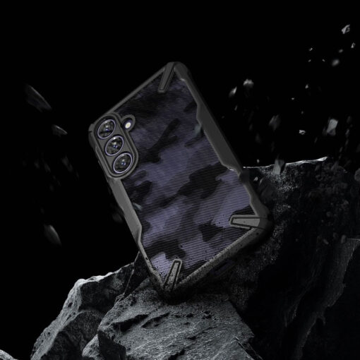 Samsung S24 umbris silikoonist serva ja plastikust tagusega Ringke Fusion X Camo must 9