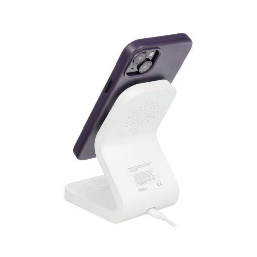 iPhone 16 kunstnahast MagSafe umbris dark violet 3