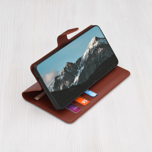 iPhone 14 kaaned kunstnahast Leather Folio pruun 1