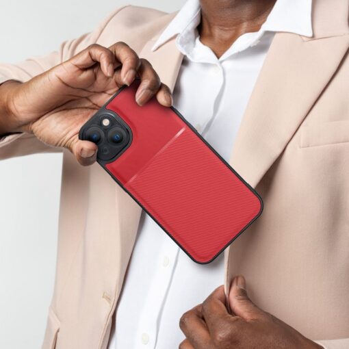 iPhone 14 umbris silikoonist servade ja tekstiilist tagusega NOBLE punane 5