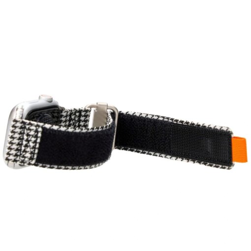 Apple Watch rihm Urban nailonist must ja valge pepit 4