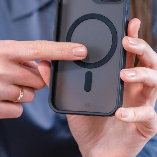 iPhone 17 AIR umbris silikoonist servadega – 3mk Smoke MagCase 6